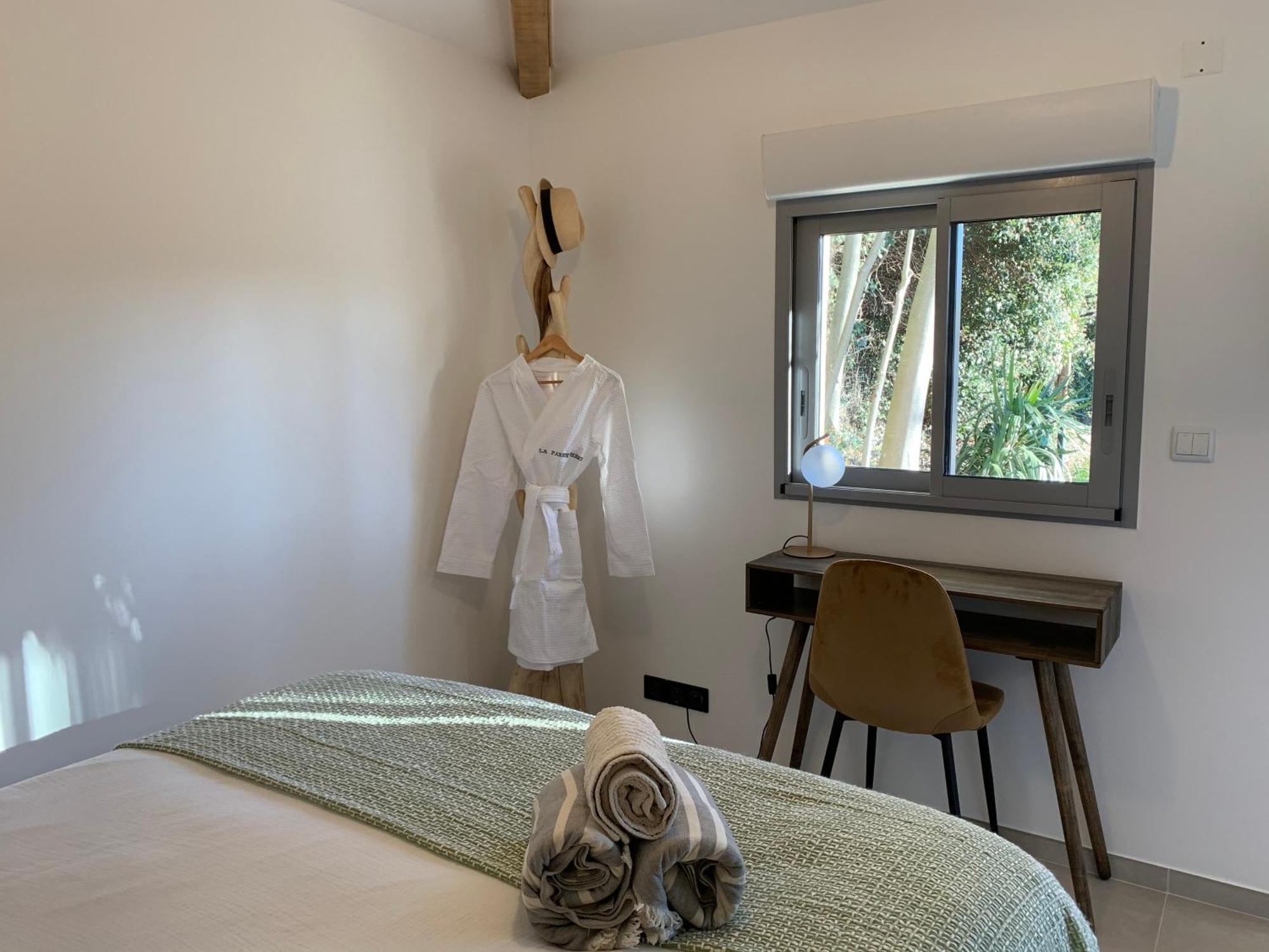 La Parenthese Saint Donat Hotel Aix-en-Provence Room photo